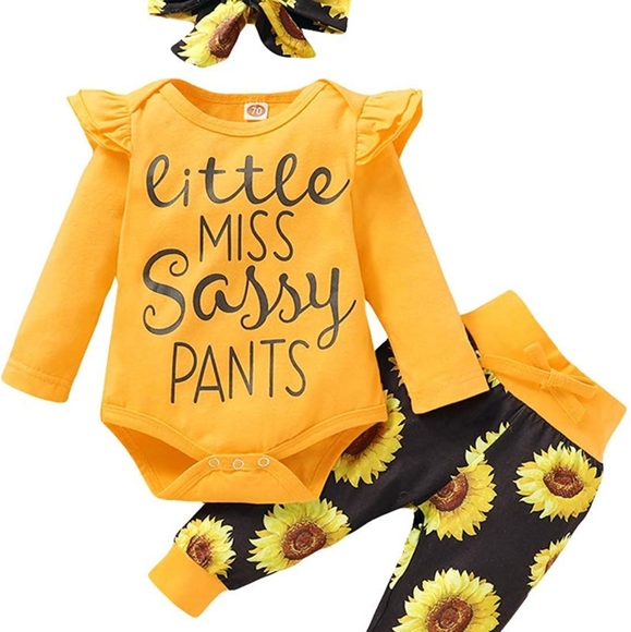 boutique Other - Nwt 3 piece Boutique outfit set girls 18-24 m